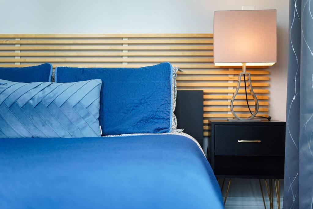 1504 Brand New Best Location 1Br Den With Amazing View 多伦多 外观 照片